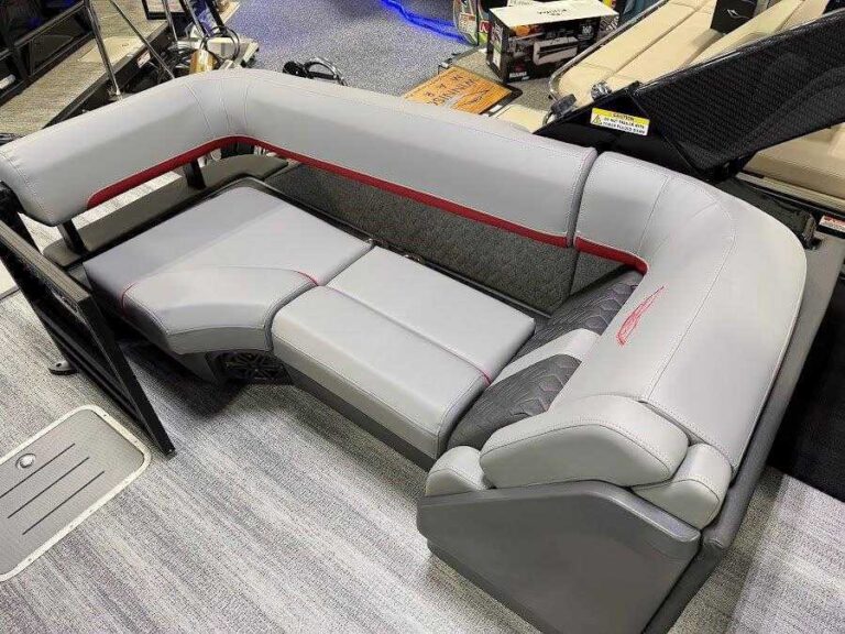 2026 Bennington 24MOFB - Open Fastback - Carbon Fiber Arch!!! US-ETWS7759H526 [photo 21]